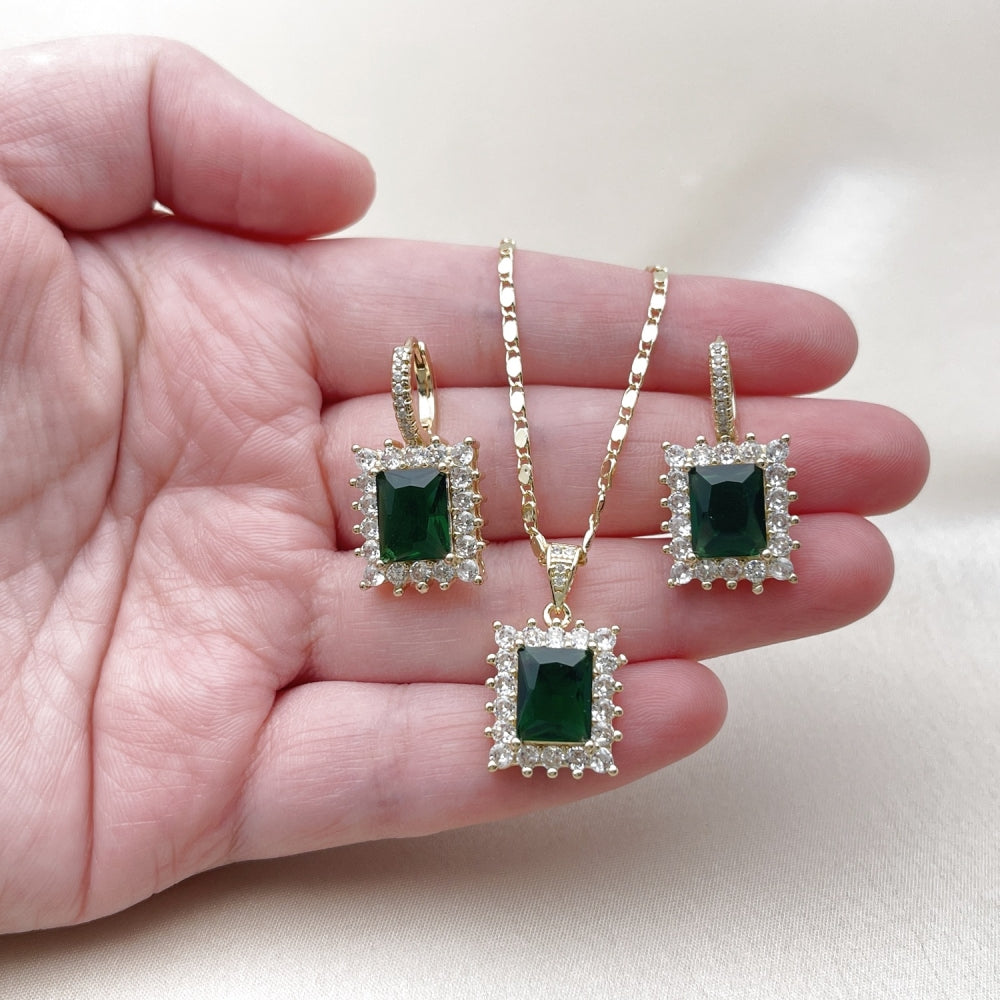 Oro Laminado Earring and Pendant Adult Set, Gold Filled Style Cluster Design, with Green and White Cubic Zirconia, Polished, Golden Finish